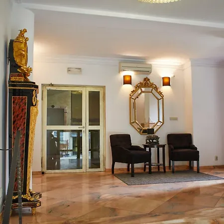 Royal Route Residences Διαμέρισμα *